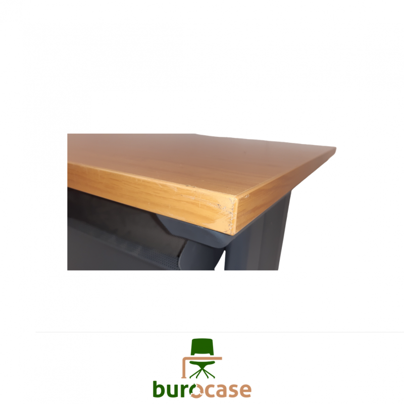 BUREAU DROIT