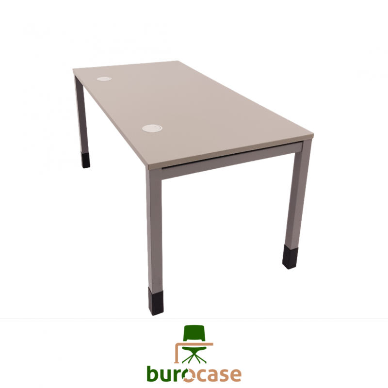 BUREAU RÉGLABLE - STEELCASE