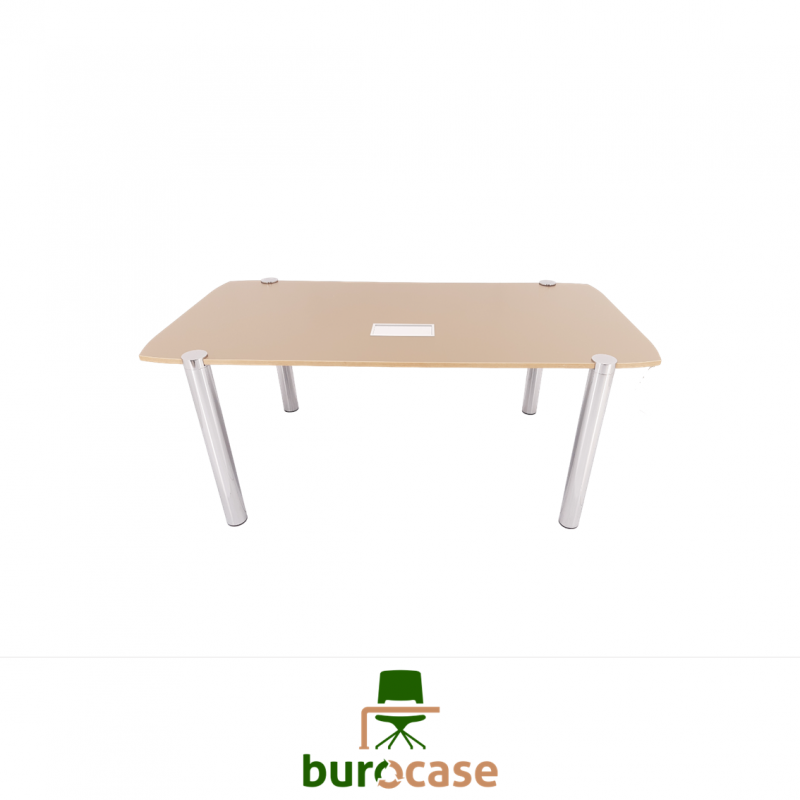 BUREAU OBLONGUE