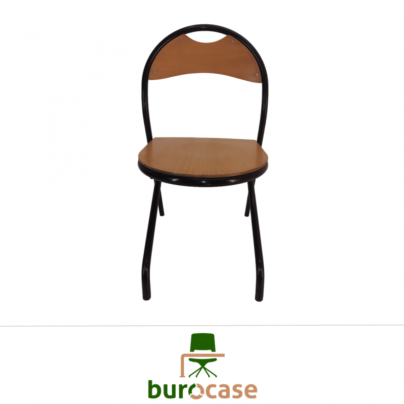 CHAISE APPUI SUR TABLE
