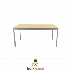 TABLE DE RESTAURATION