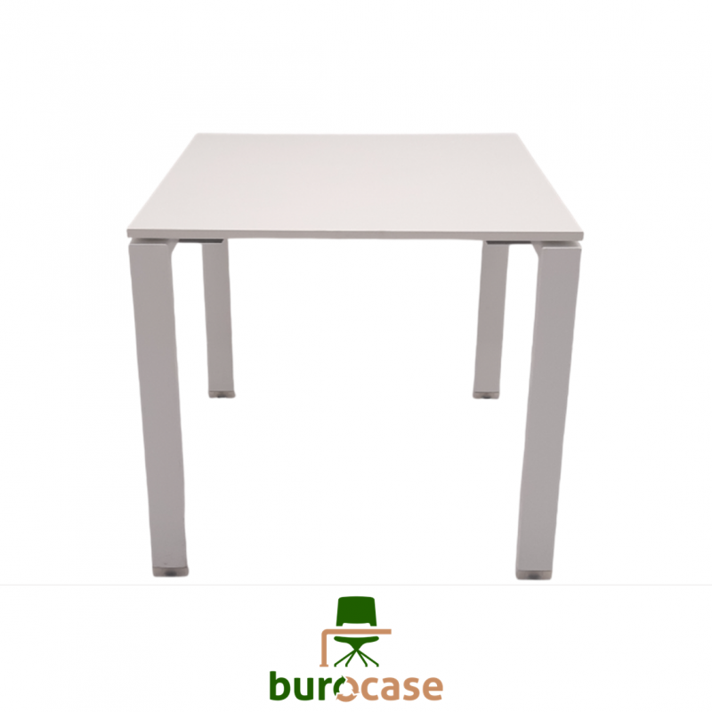 TABLE D'APPOINT