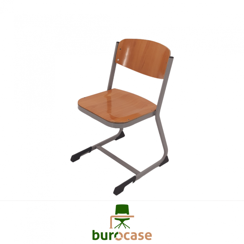 CHAISE APPUI SUR TABLE
