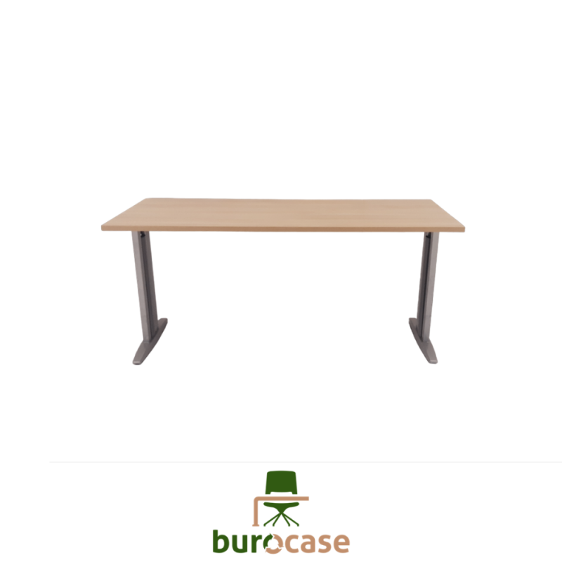 BUREAU DROIT - IDOL
