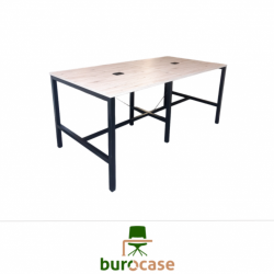 TABLE DE RÉUNION