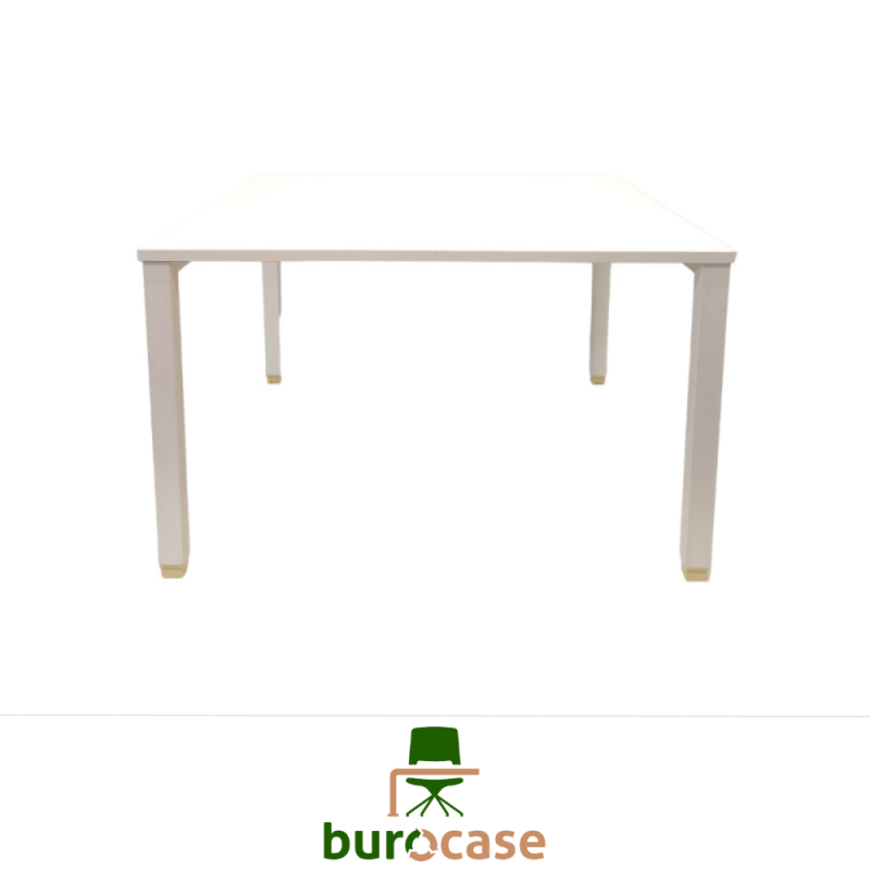 TABLE DE RÉUNION - TEMPO