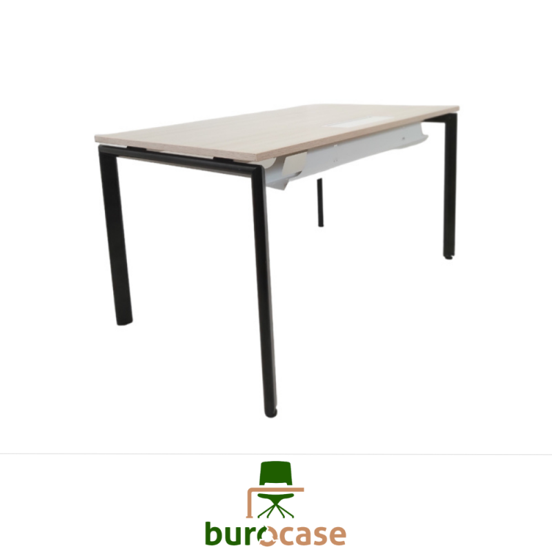 BUREAU INDIVIDUEL