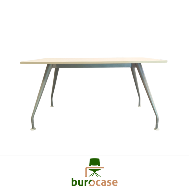 BUREAU INDIVIDUEL