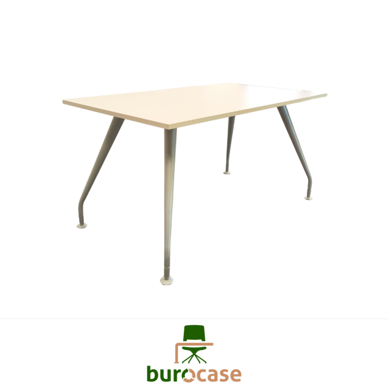 BUREAU INDIVIDUEL
