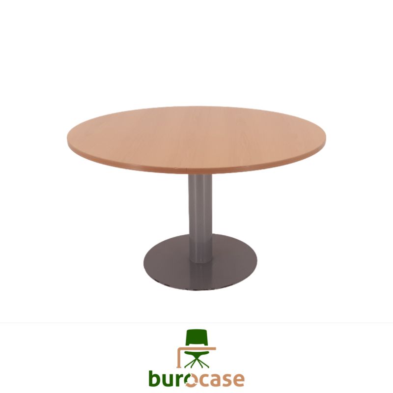 TABLE RONDE