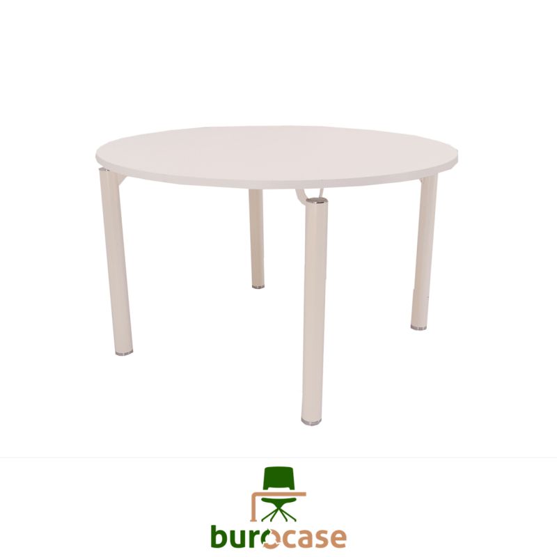 TABLE RONDE