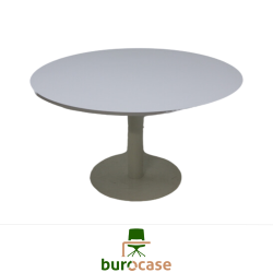TABLE RONDE
