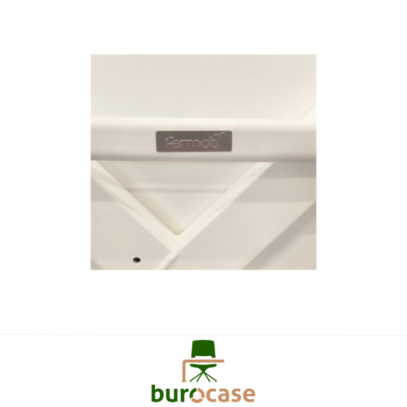 TABLE PLIANTE - FERMOB