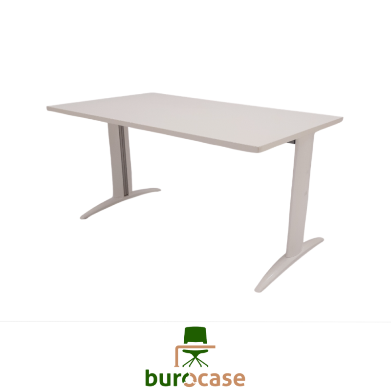 BUREAU DROIT