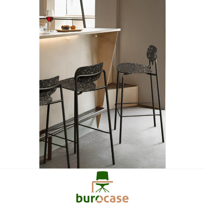 CHAISE RECYCLÉE - USO