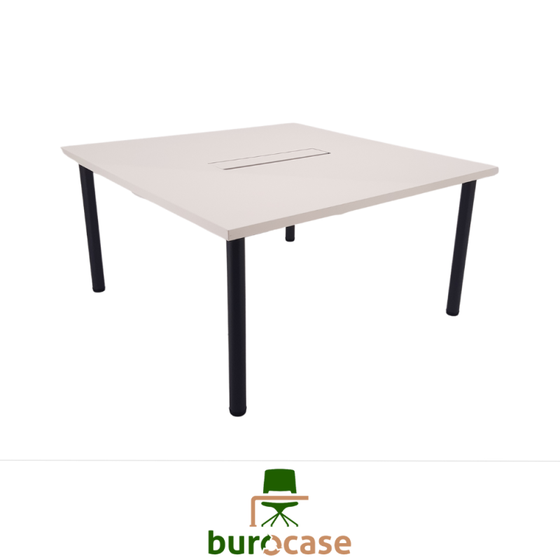 TABLE DE RÉUNION