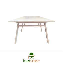 TABLE DE RÉUNION - 16P