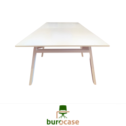 TABLE DE RÉUNION - 16P
