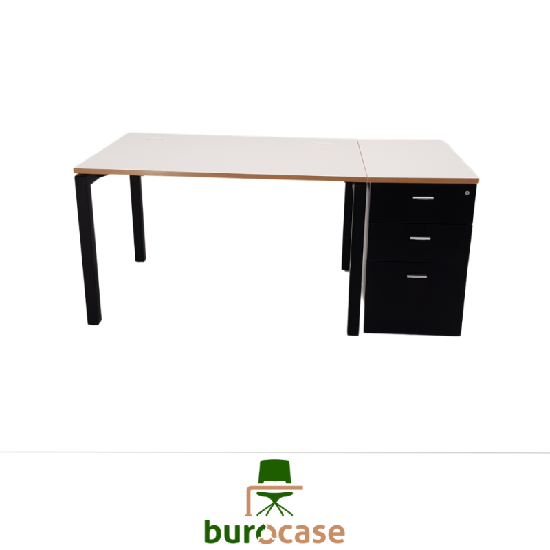 BUREAU DROIT