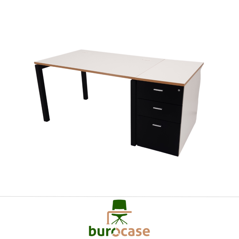BUREAU DROIT