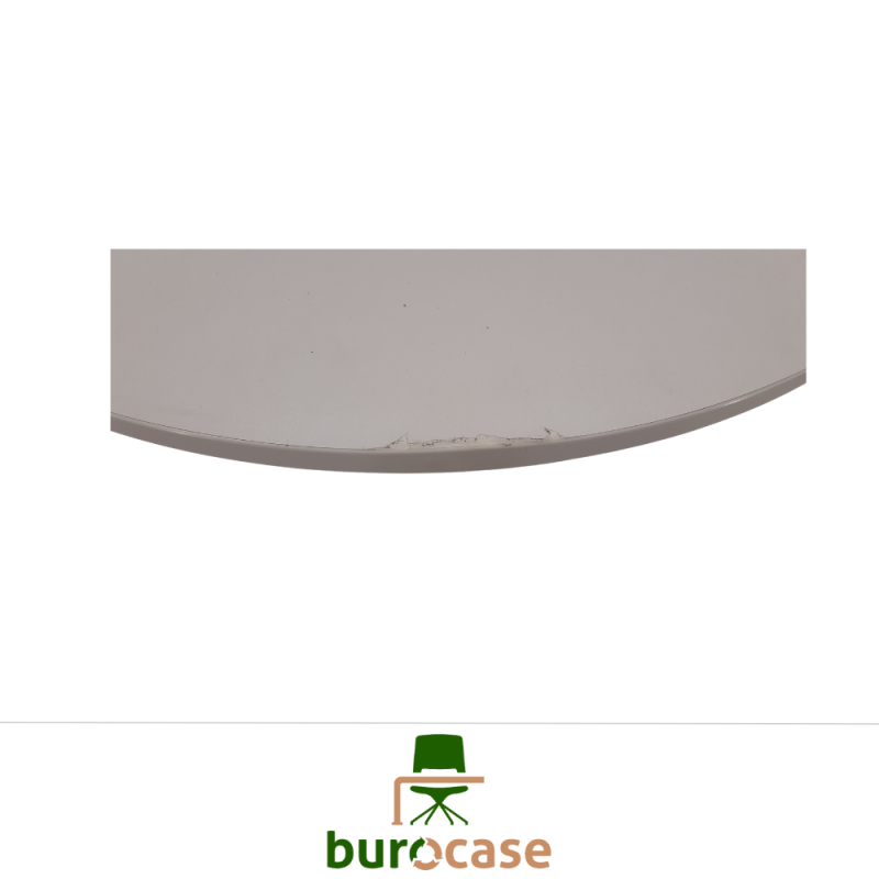 TABLE DE RÉUNION