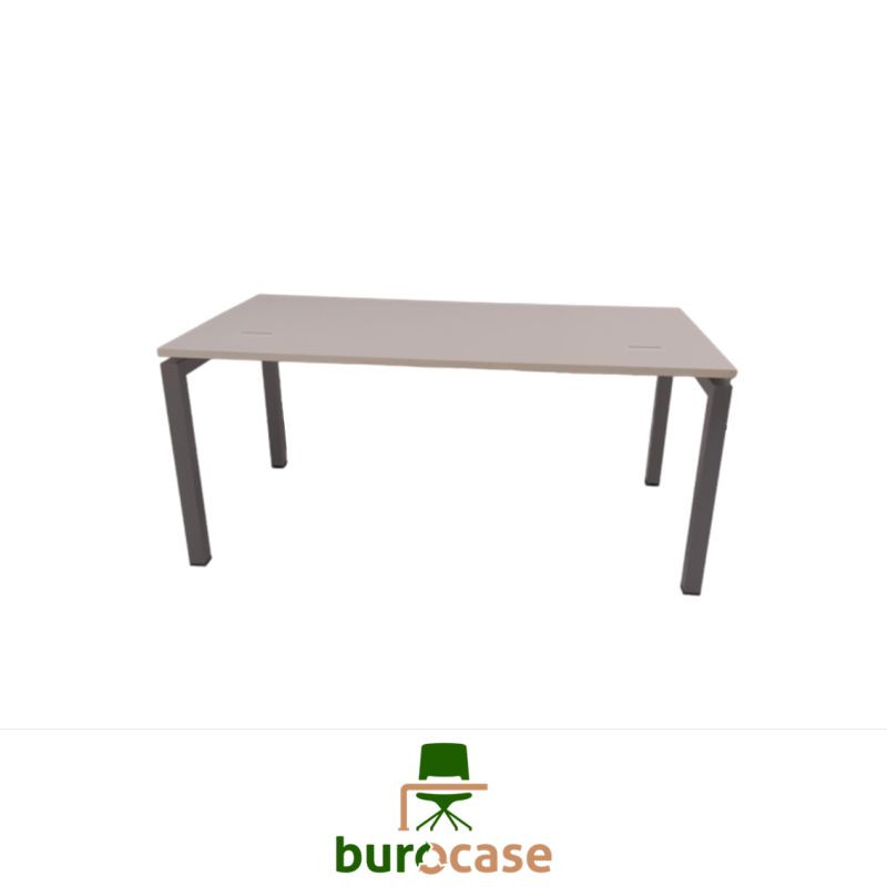 BUREAU INDIVIDUEL