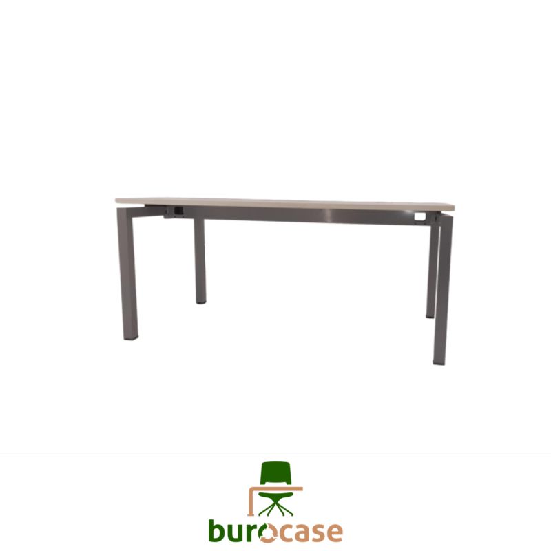 BUREAU INDIVIDUEL