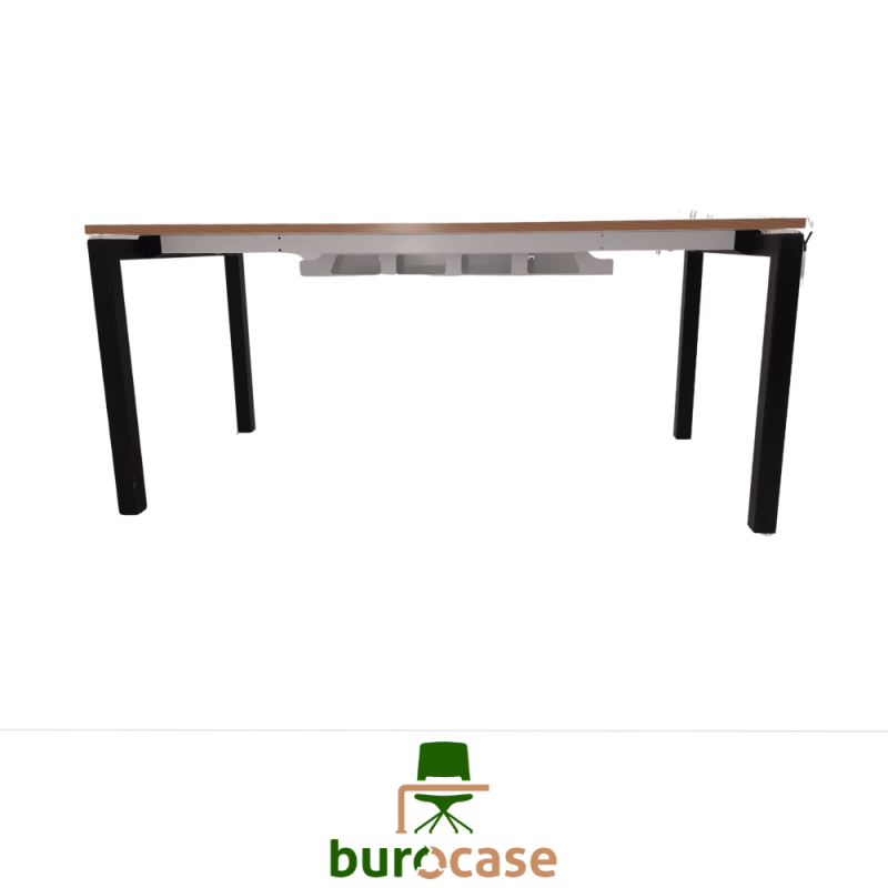 BUREAU DROIT