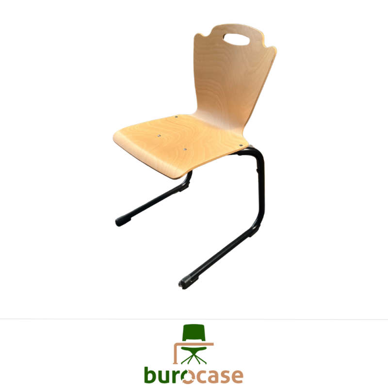 CHAISE APPUI SUR TABLE T6