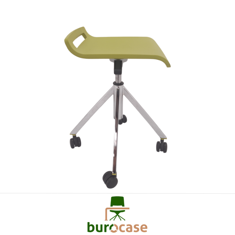 TABOURET À ROULETTES