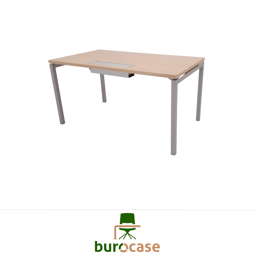 BUREAU DROIT