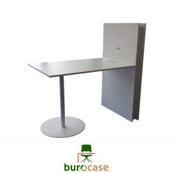 TABLE HAUTE DE RÉUNION