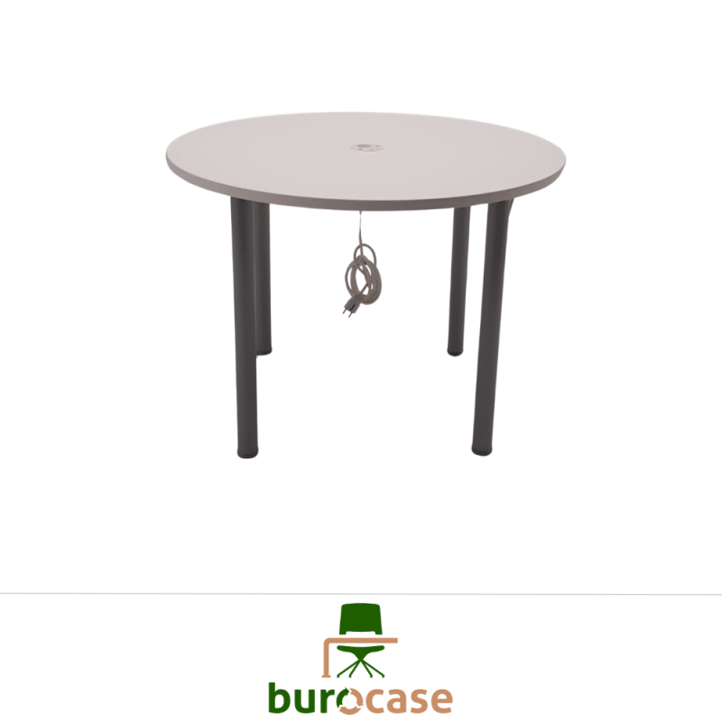 TABLE RONDE