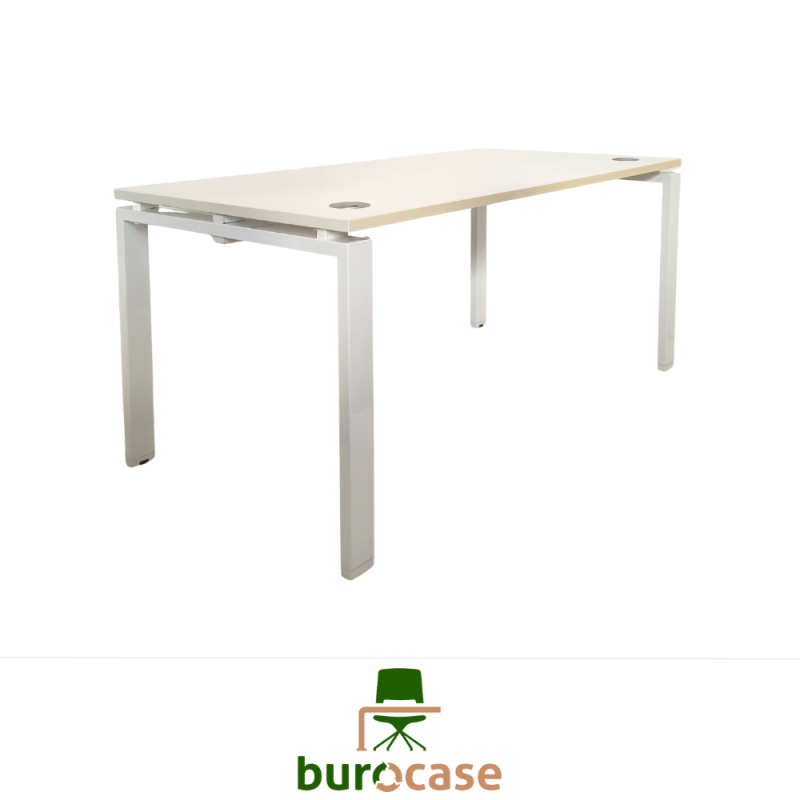 BUREAU INDIVIDUEL