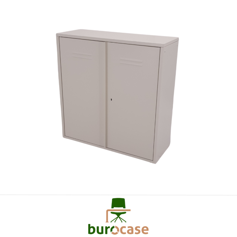 ARMOIRE BASSE PORTES BATTANTES