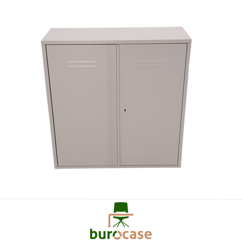 ARMOIRE BASSE PORTES BATTANTES