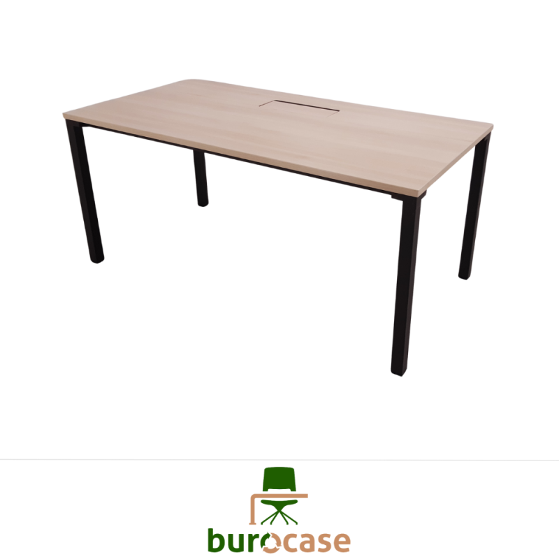BUREAU DROIT - STEELCASE