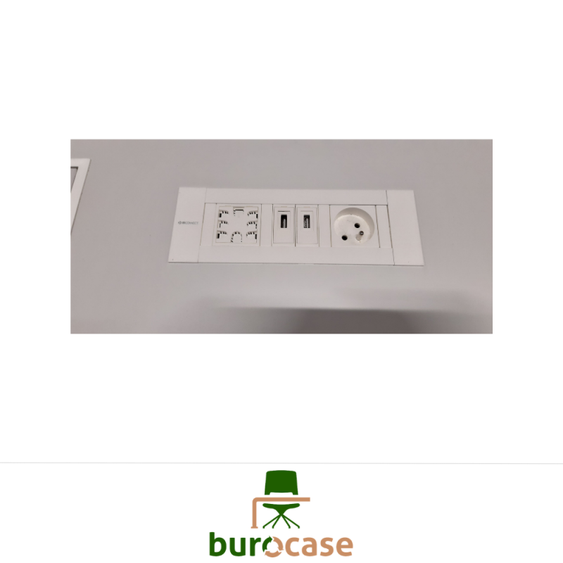 TABLE DE RÉUNION  - 8P.