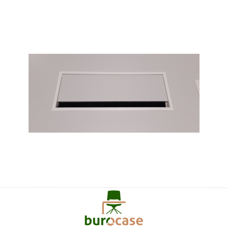 TABLE DE RÉUNION  - 8P.