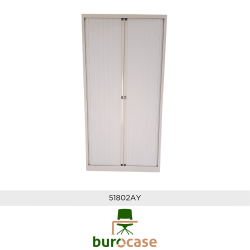 ARMOIRE À RIDEAUX