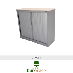 ARMOIRE BASSE À RIDEAUX