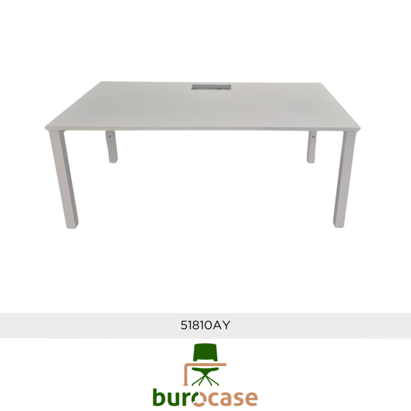 BUREAU DROIT RÉGLABLE - KINNARPS