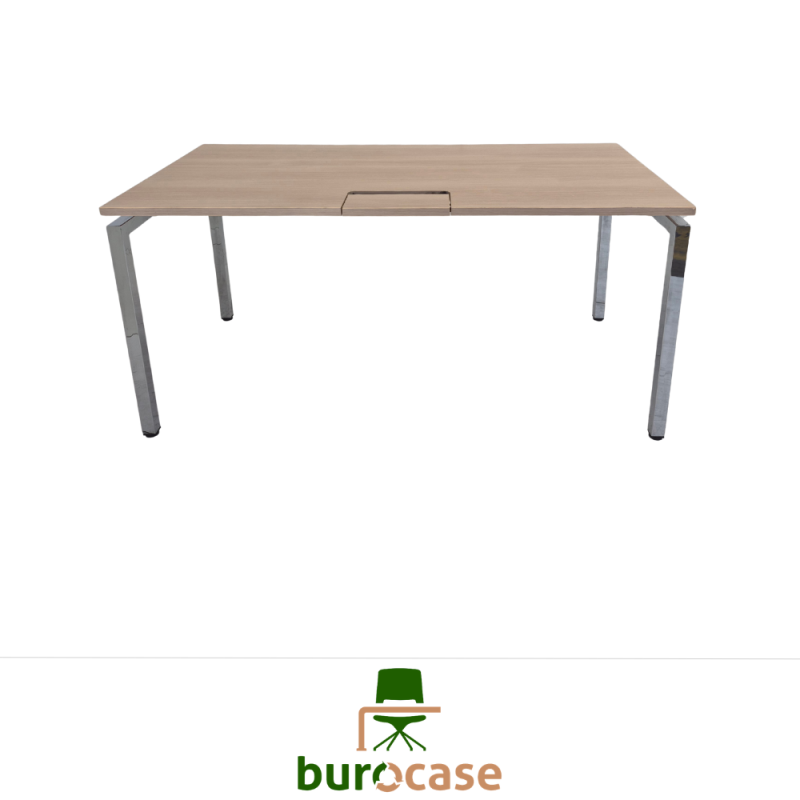 BUREAU DROIT