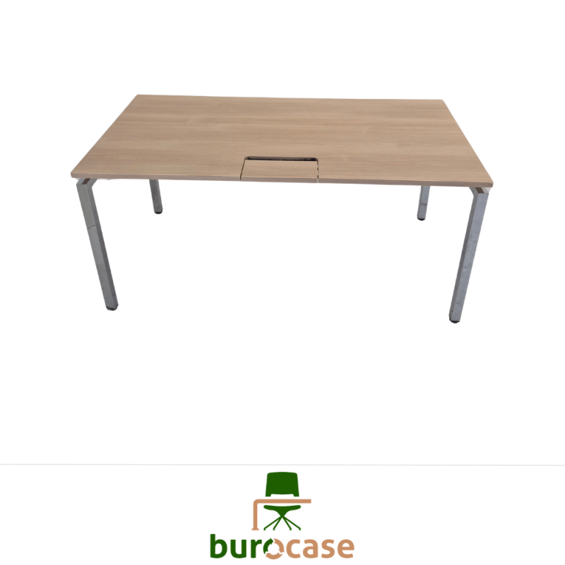 BUREAU DROIT