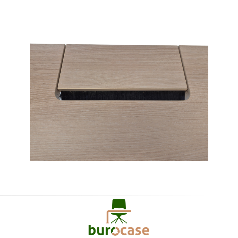 BUREAU DROIT