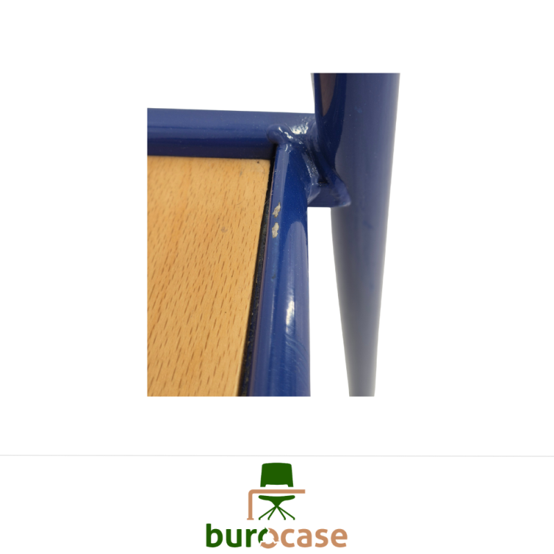 CHAISE 4 PIEDS - T6