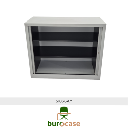 ARMOIRE BASSE À RIDEAUX