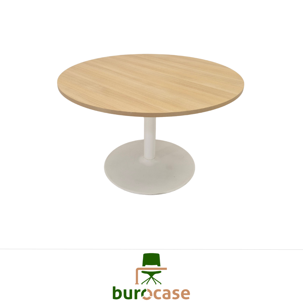 TABLE RONDE