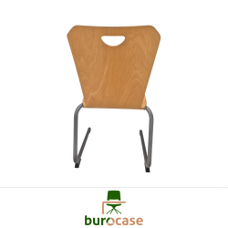 CHAISE APPUI SUR TABLE